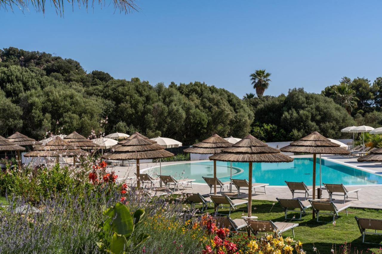 Cala Sinzias Resort Castiadas Exterior foto