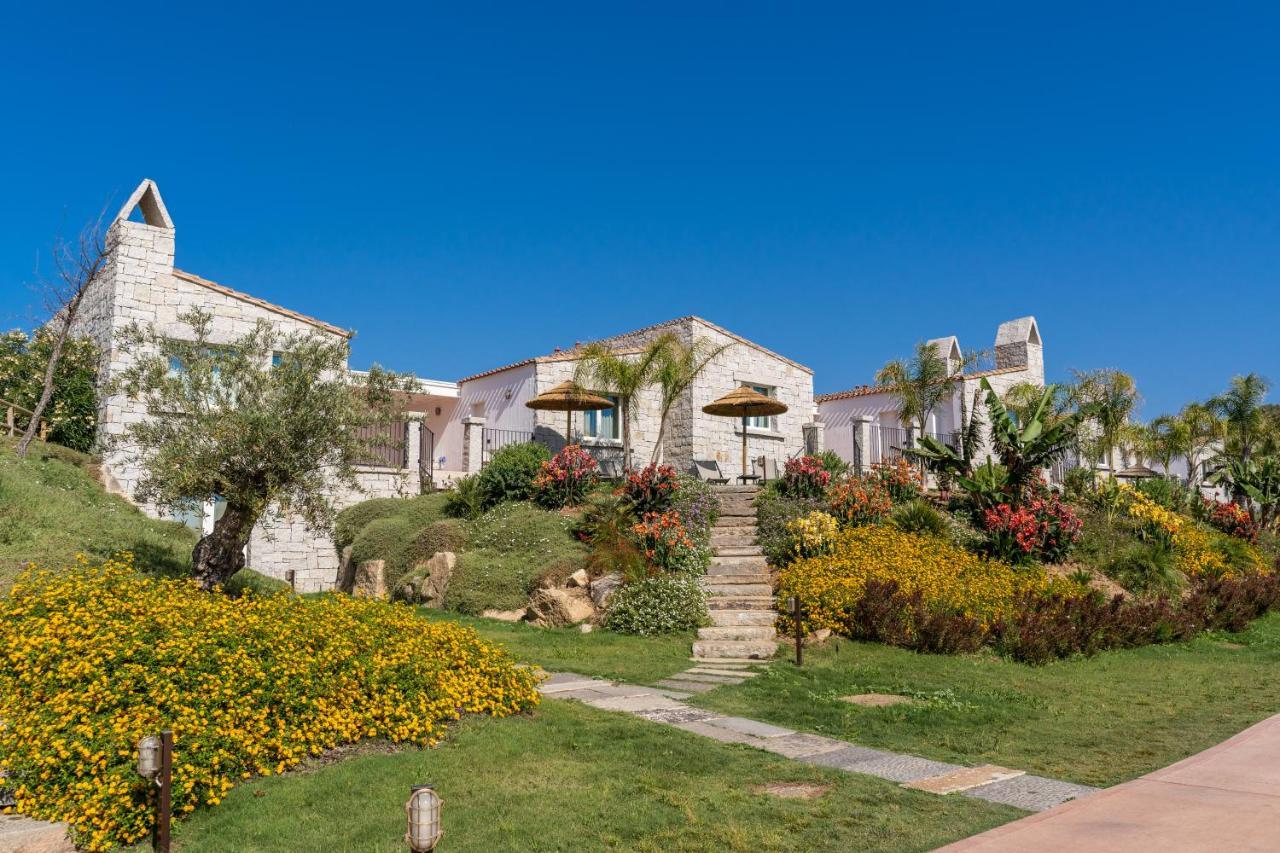 Cala Sinzias Resort Castiadas Exterior foto